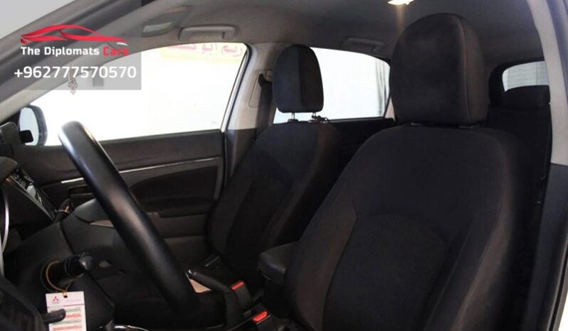 
								Mitsubishi ASX 2013 full									