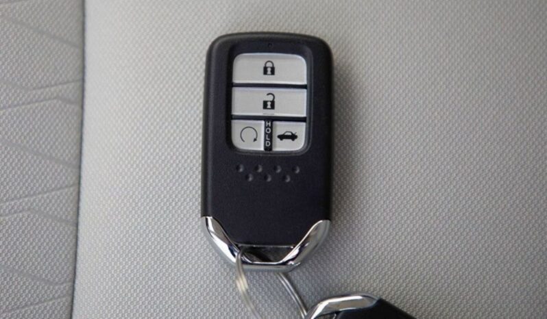 
								Honda City LXS 2024 full									