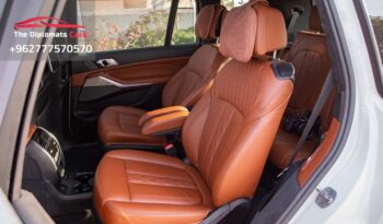 
									BMW X7 2020 full								