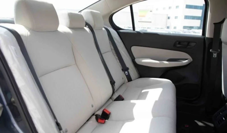 
								Honda City LXS 2024 full									