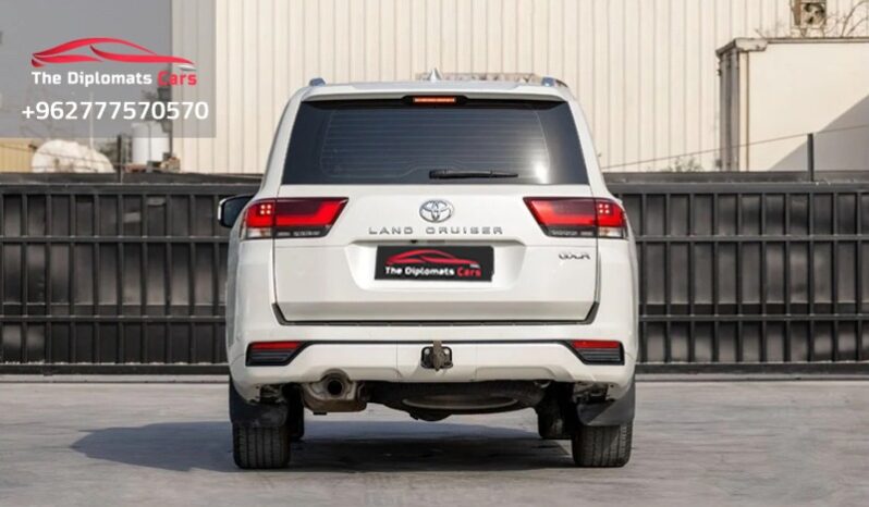 Toyota Land Cruiser GXR 2024