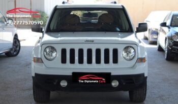 
									Jeep Patriot 2016 full								