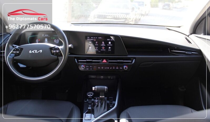 
								Kia Niro 2023 full									