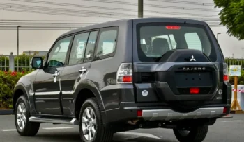 
									Duty Free Mitsubishi Pajero 2022 full								