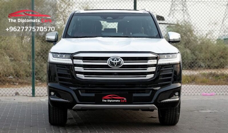 Toyota Land Cruiser VXR 2025