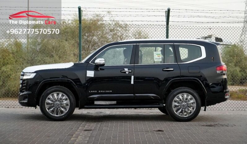 Toyota Land Cruiser VXR 2025