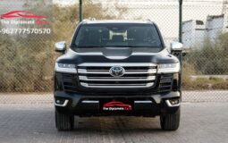Toyota Land Cruiser VX 2025