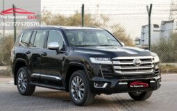 Toyota Land Cruiser VX 2025