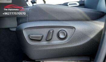 
									Toyota Land Cruiser VX 2025 full								