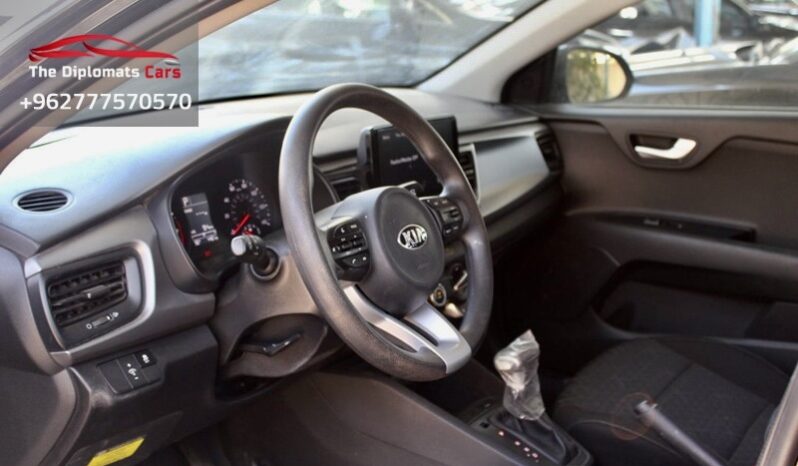 
								Kia Rio 2021 full									