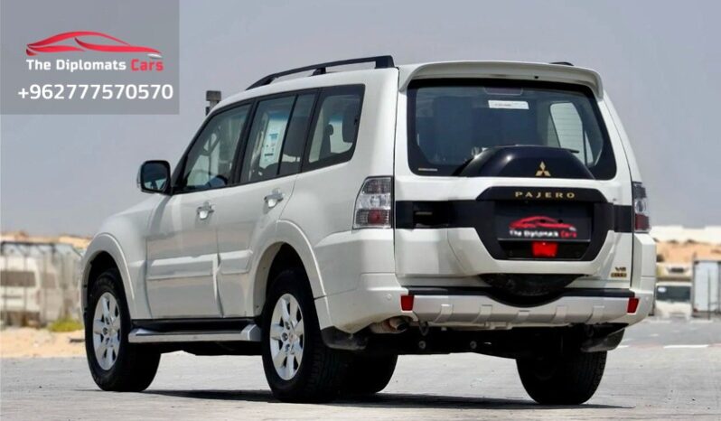 Mitsubishi Pajero 2022