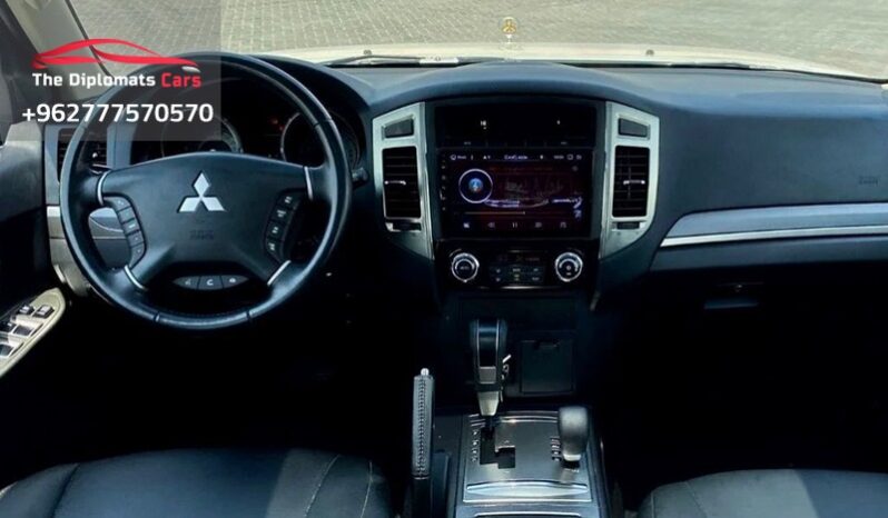 
								Mitsubishi Pajero 2022 full									