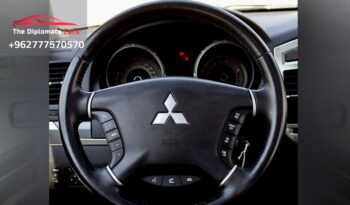 
									Mitsubishi Pajero 2022 full								