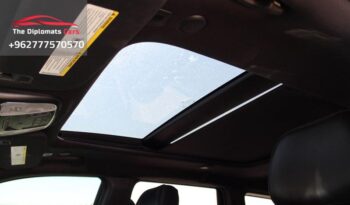 
									Jeep Grand Cherokee Overland. full								