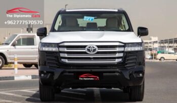 
									Toyota Land Cruiser GXR 2025 full								