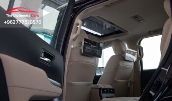 
									Toyota Land Cruiser GXR 2025 full								