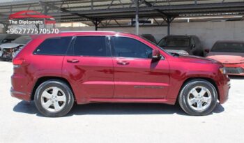 
									Jeep Grand Cherokee Overland. full								