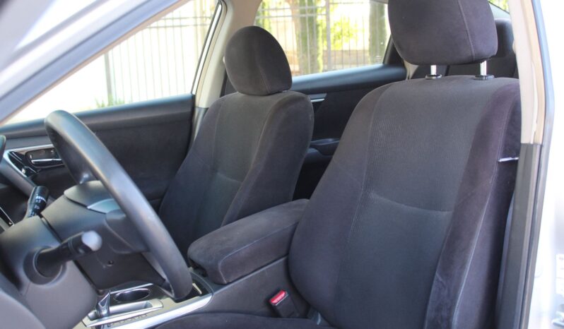 
								Nissan Altima 2013 full									