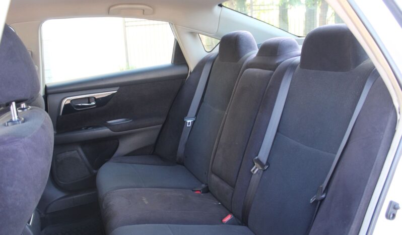 
								Nissan Altima 2013 full									