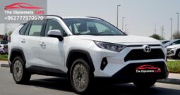 Toyota RAV 4 XLE 2025