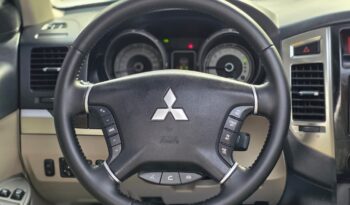 
									Mitsubishi Pajero 2018 full								