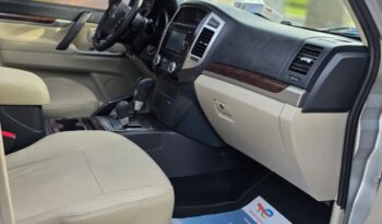 
									Mitsubishi Pajero 2018 full								