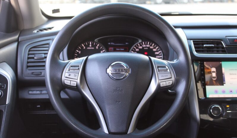 
								Nissan Altima 2013 full									