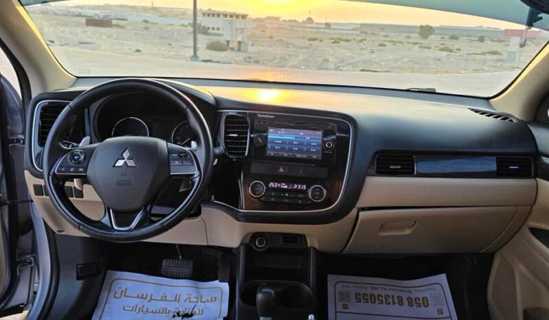 Mitsubishi Outlander 2016 full