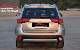 Mitsubishi Outlander 2016