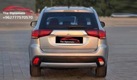 Mitsubishi Outlander 2016