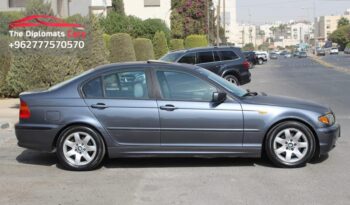 
									BMW 325 2003 full								