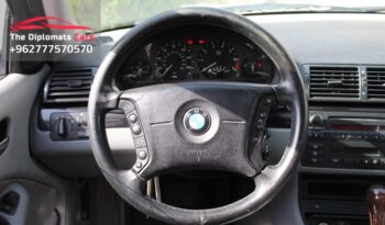 
									BMW 325 2003 full								