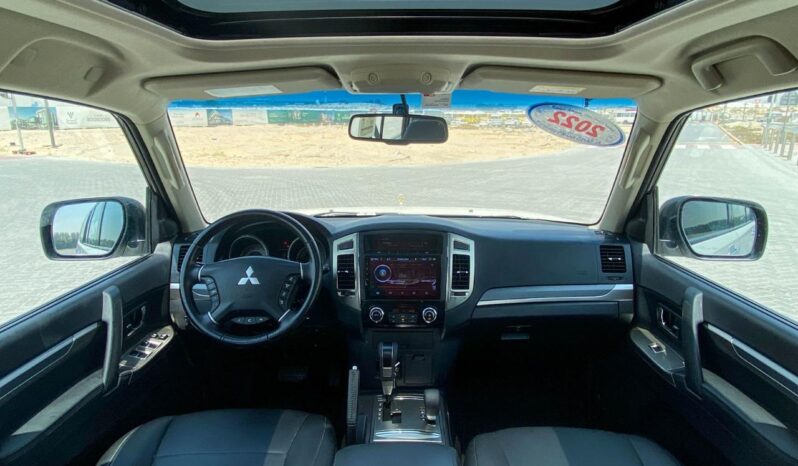 
								Mitsubishi Pajero 2022 full									