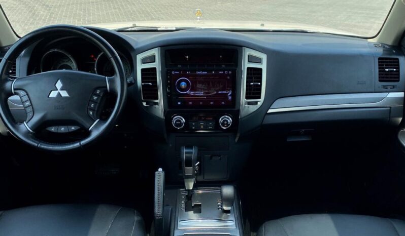 
								Mitsubishi Pajero 2022 full									