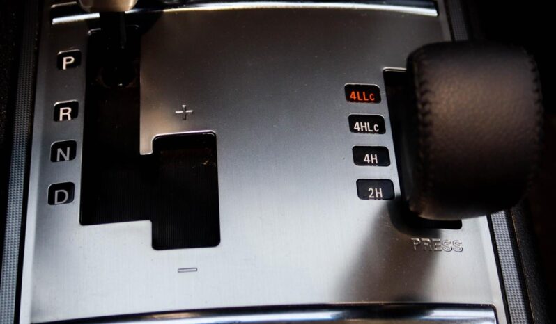 
								Mitsubishi Pajero 2022 full									