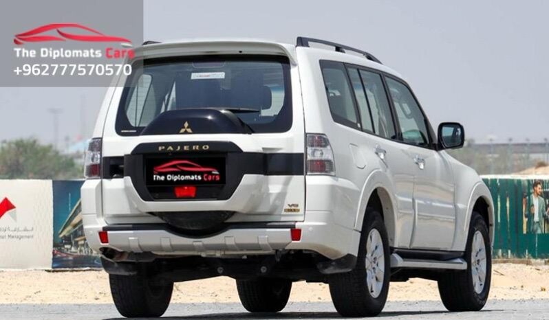 Mitsubishi Pajero 2022