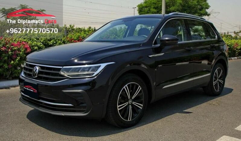 
								Volkswagen Tiguan 2021 full									