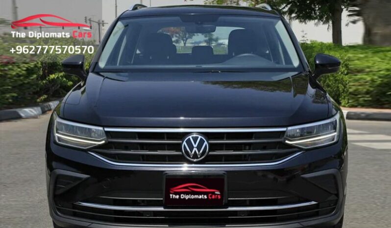 
								Volkswagen Tiguan 2021 full									
