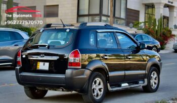 
									Hyundai Tucson 2009 full								