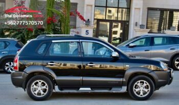 
									Hyundai Tucson 2009 full								