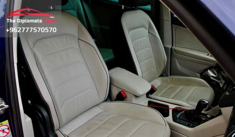 
								Volkswagen Tiguan Elegance full									