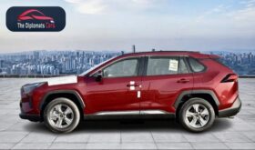 Toyota RAV 4 LE 2025