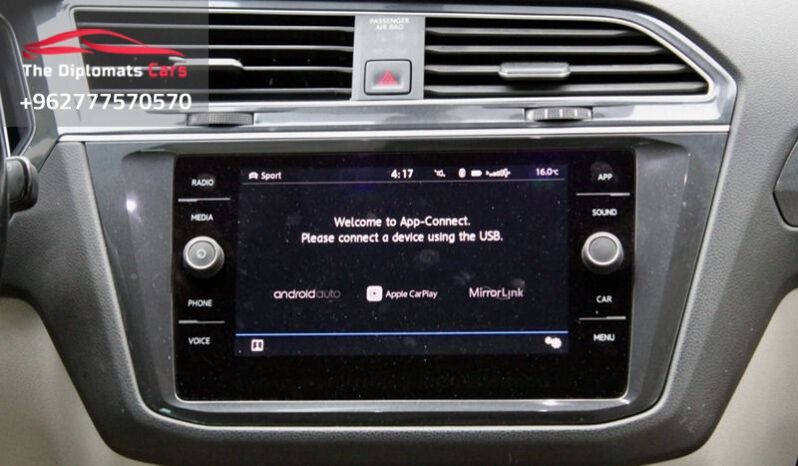 
								Volkswagen Tiguan Elegance full									