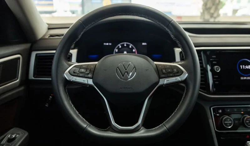 
								Volkswagen Teramount SEL full									