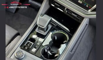 
									Volkswagen Touareg Comfortline 2024 full								