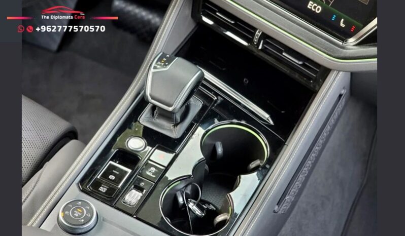 
								Volkswagen Touareg Comfortline 2024 full									