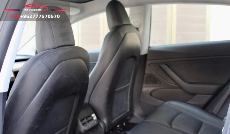 
								Tesla Model 3 2019 full									