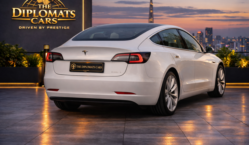 
								Tesla Model 3 2019 full									