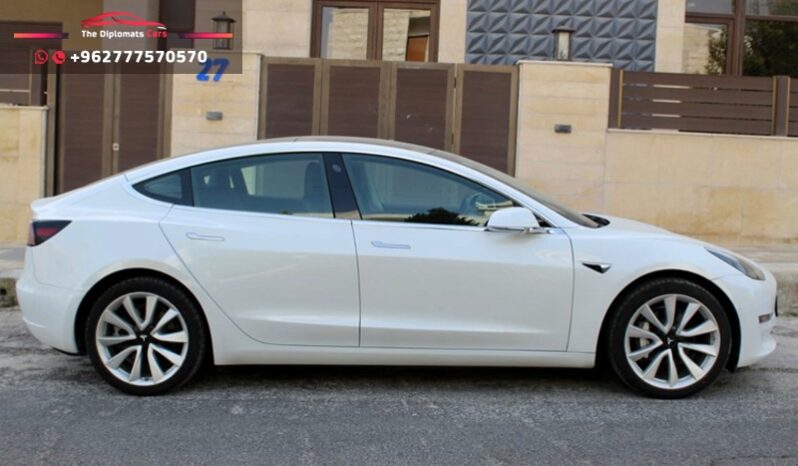
								Tesla Model 3 2019 full									