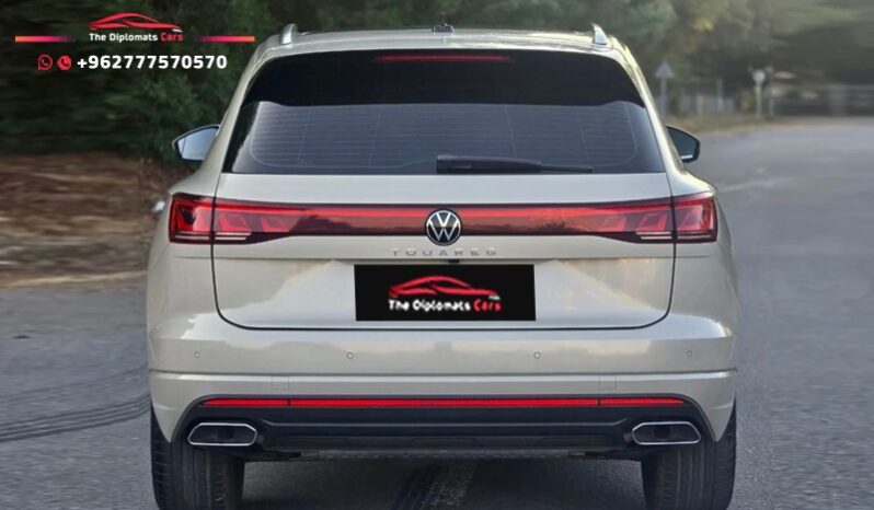 
								Volkswagen Touareg Comfortline 2024 full									